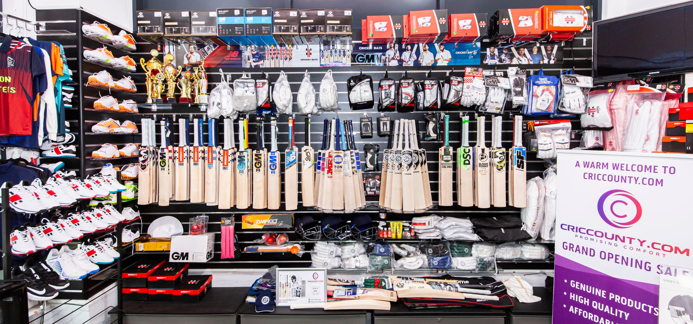 Top UK Cricket Retail Shop Buy Cricket Equipment in London